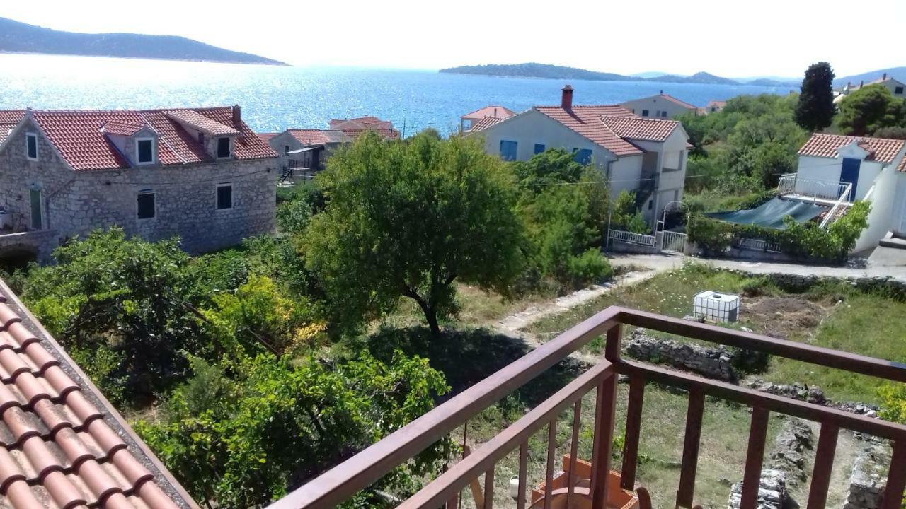 Iva Βίλα Prvic Sepurine Εξωτερικό φωτογραφία